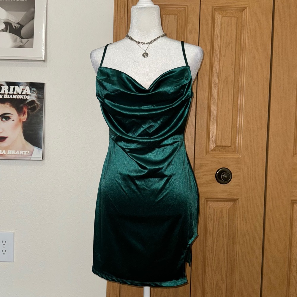 NWT Forever 21 Emerald Green Satin Cowl Neck Mini Dress Side Slit Women's Large